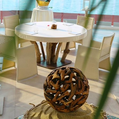Hotel Vistabella Roses Zewnętrze zdjęcie