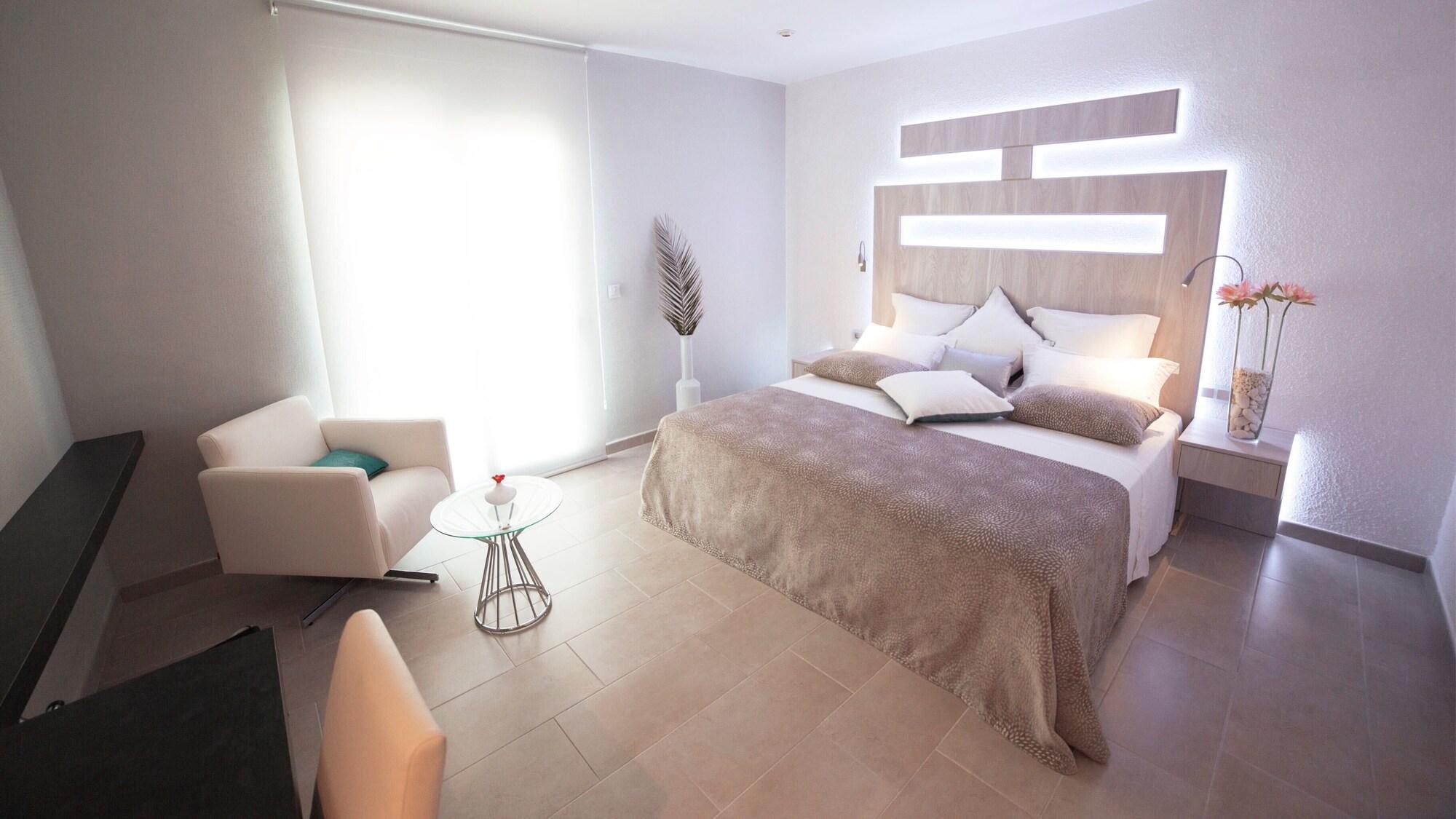 Hotel Vistabella Roses Zewnętrze zdjęcie